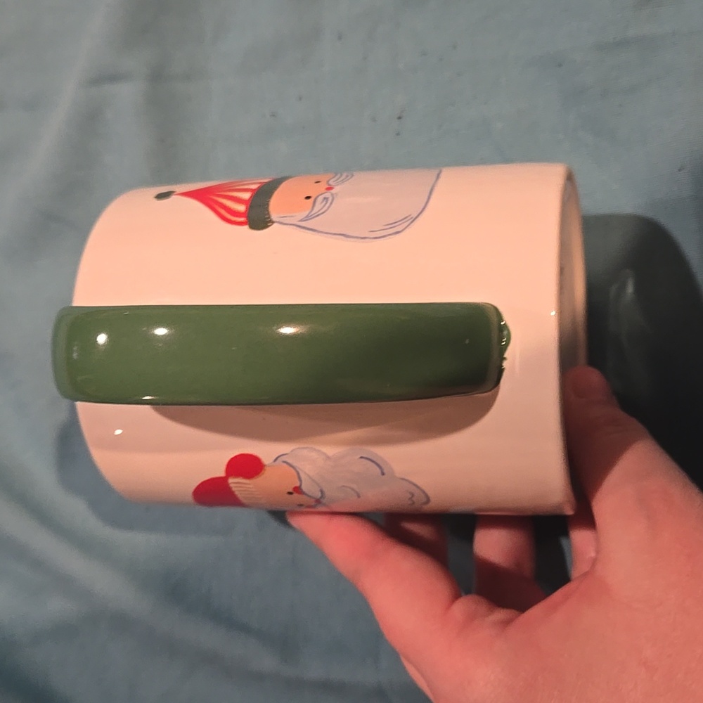 C R Gibson Porcelain Santa Mug - Picture 2 of 6